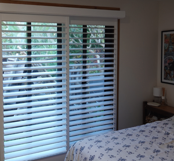 Plantation Shutters Online: What Actually Turns Up at Your Door